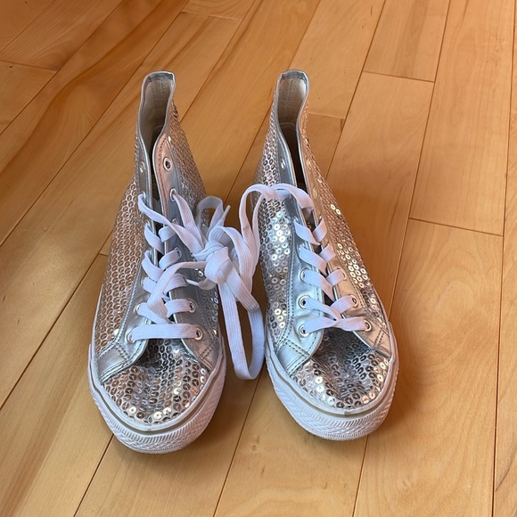 Balera silver sequin high-top sneakers Size 9 Display pair @ dance studio NWOT - Picture 2 of 9